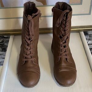 Brown Lace-Up Women's Boots